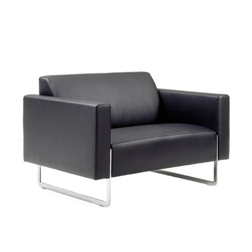 Artifort Mare Lounge Chair