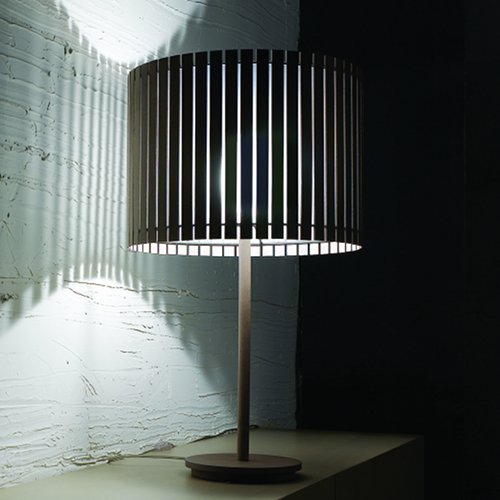 Blauet Luz Oculta Wood Shade Table Lamp